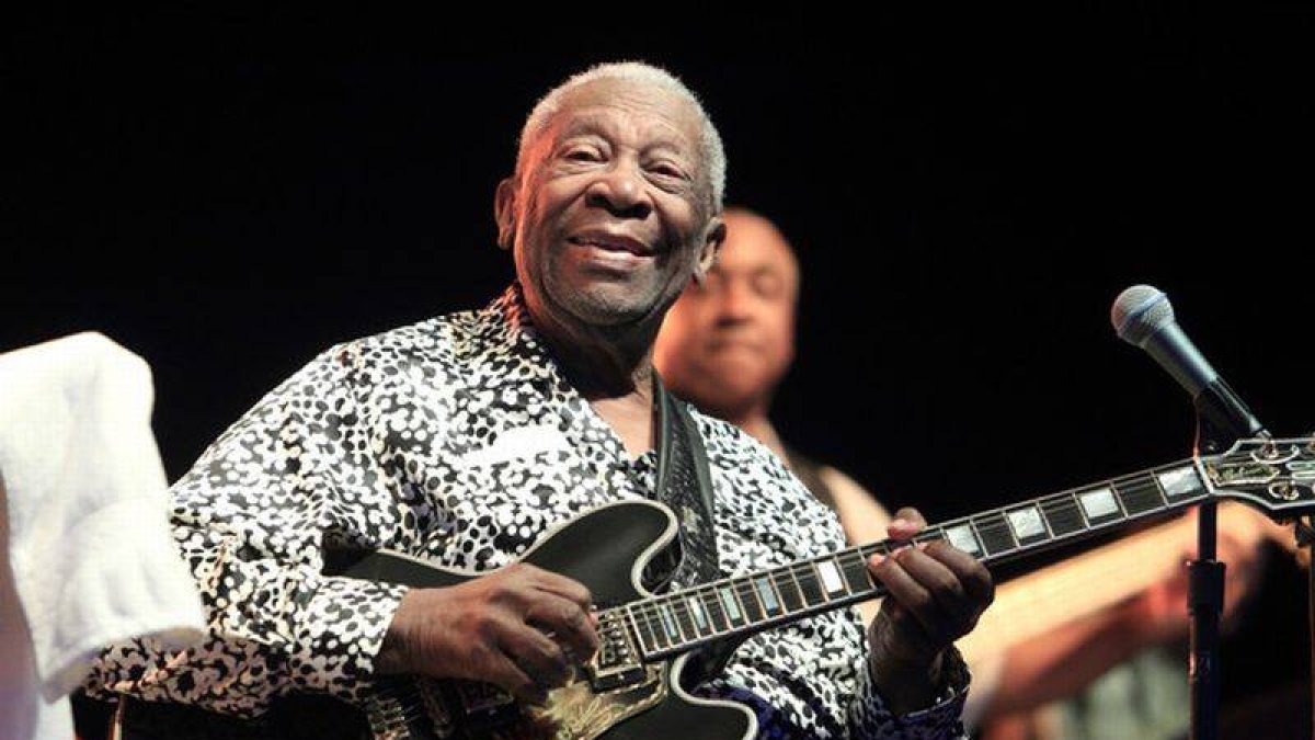 Actuación de B.B. King, en el Frampton's Guitar Circus, en agosto del 2013