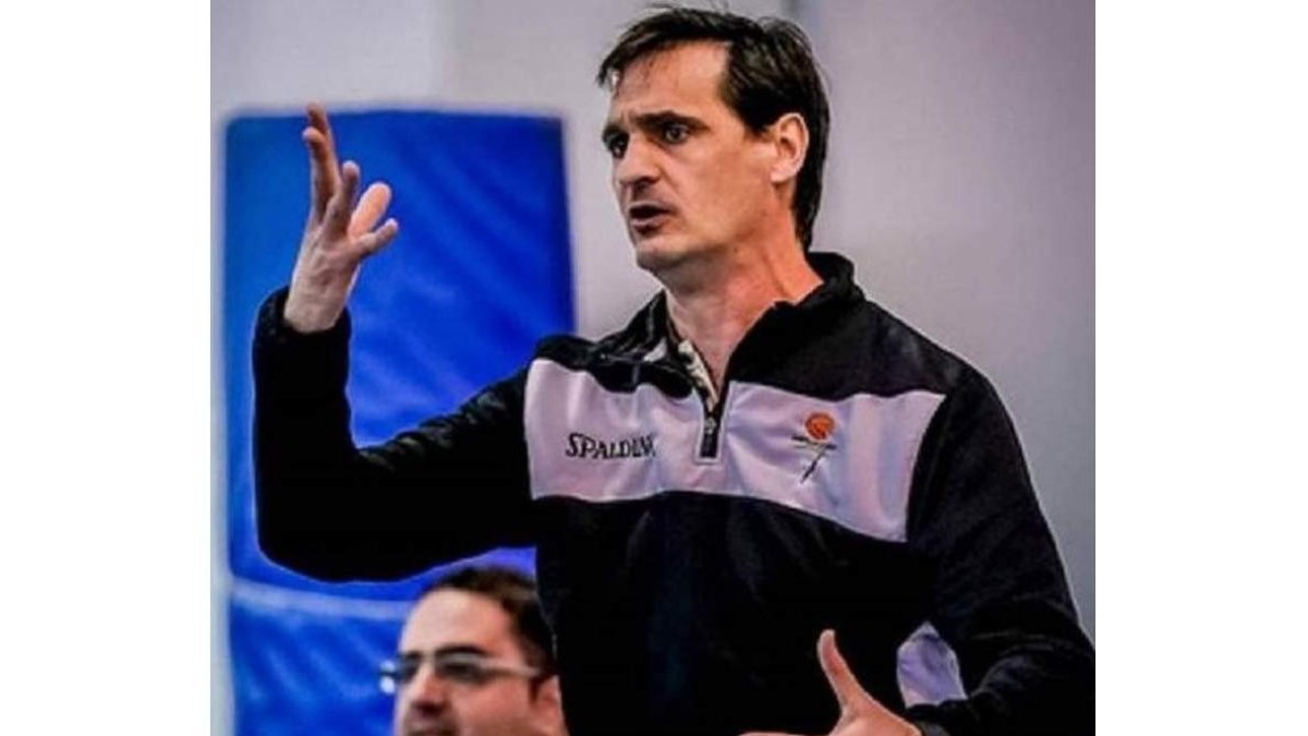 Luis Castillo dirigirá el banquillo de la Cultural en la Liga EBA. DL