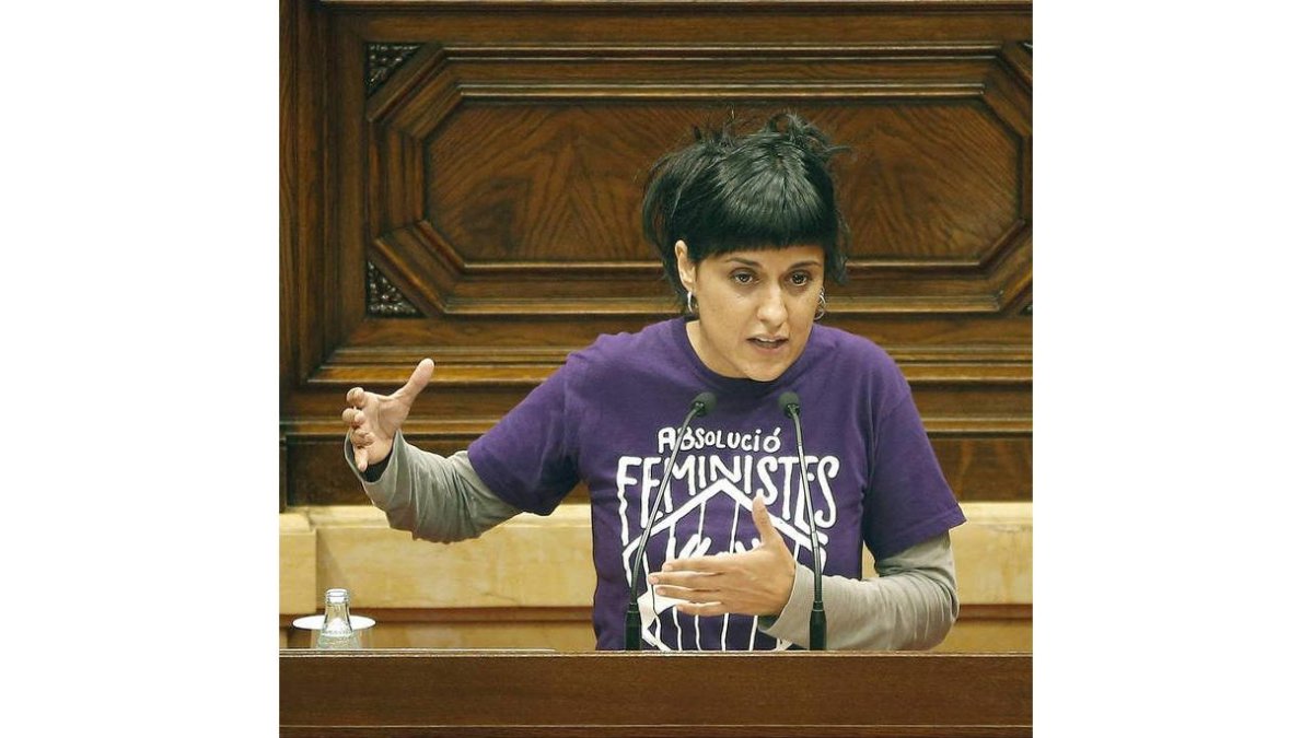 La diputada de la CUP, Anna Gabriel. ANDREU DALMAU