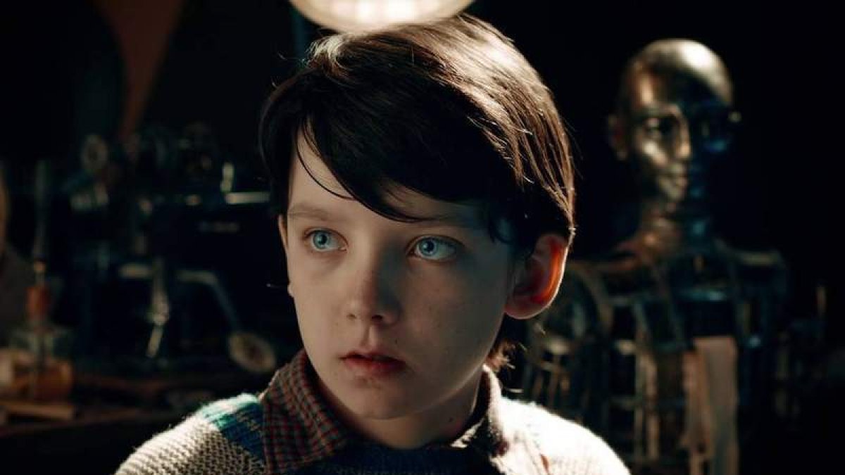 El niño Asa Butterfield es Hugo, el protagonista de esta tierna historia.