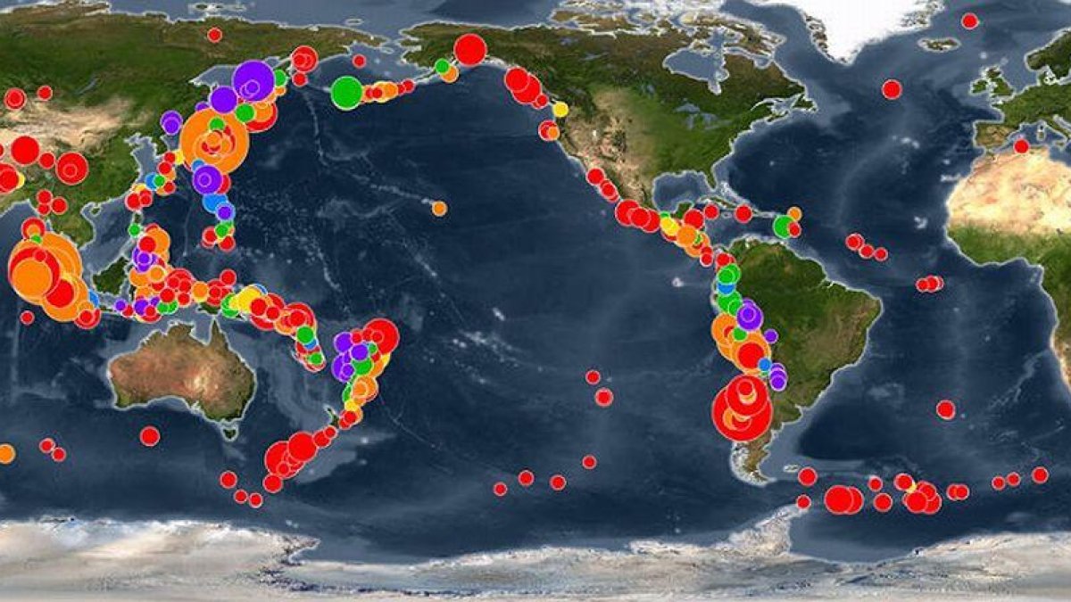 El Centro del Pacífico de Alertas de Tsunamis de EEUU ha publicado este vídeo sobre todos los terremotos de los primeros 15 años del siglo XXI.
