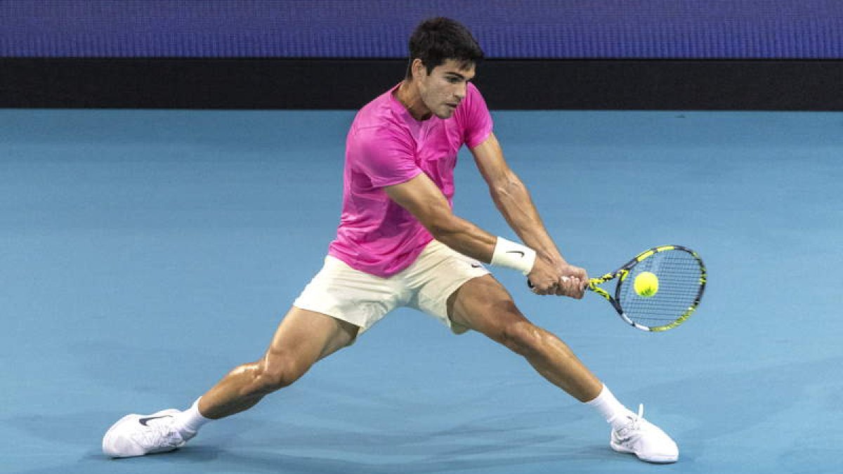 Alcaraz superó a Fritz y ya está en las semifinales. HERRERA