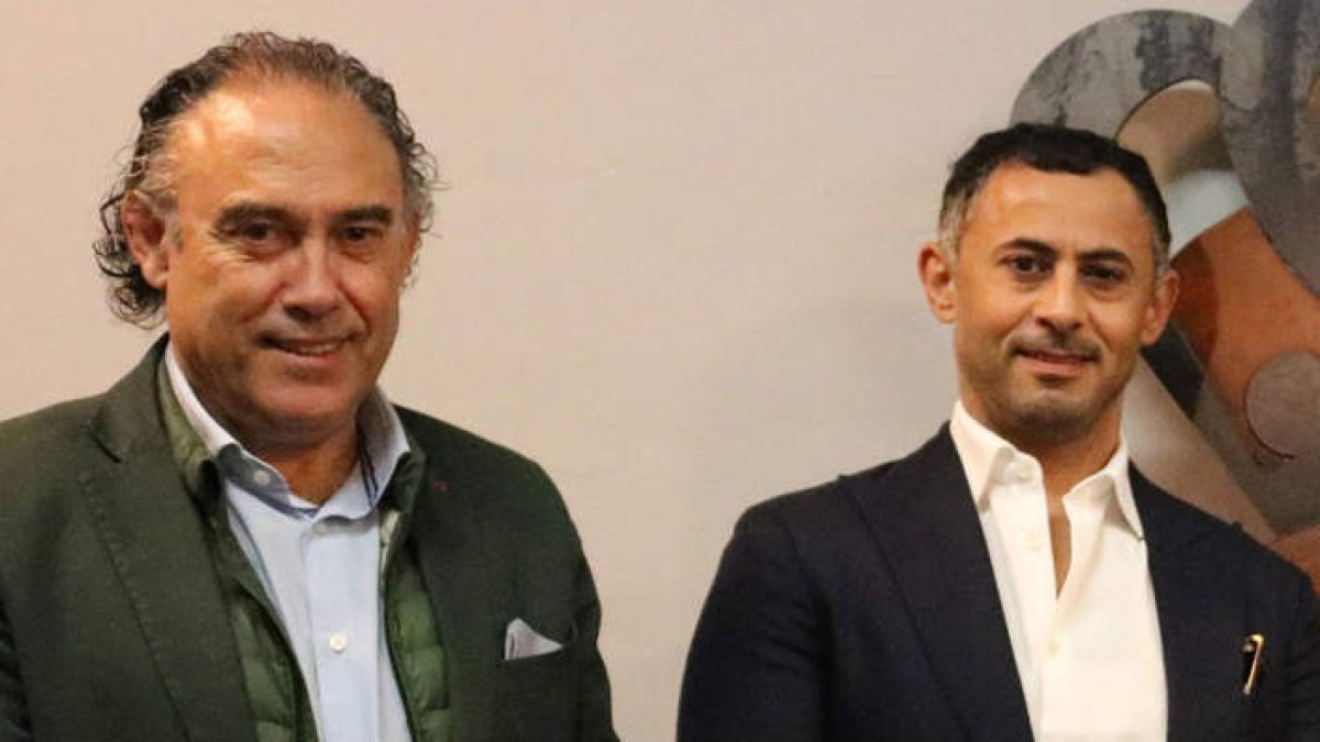 La relación entre Felipe Llamazares y Khalifa Al Suwaidi está próxima a romperse. RAMIRO