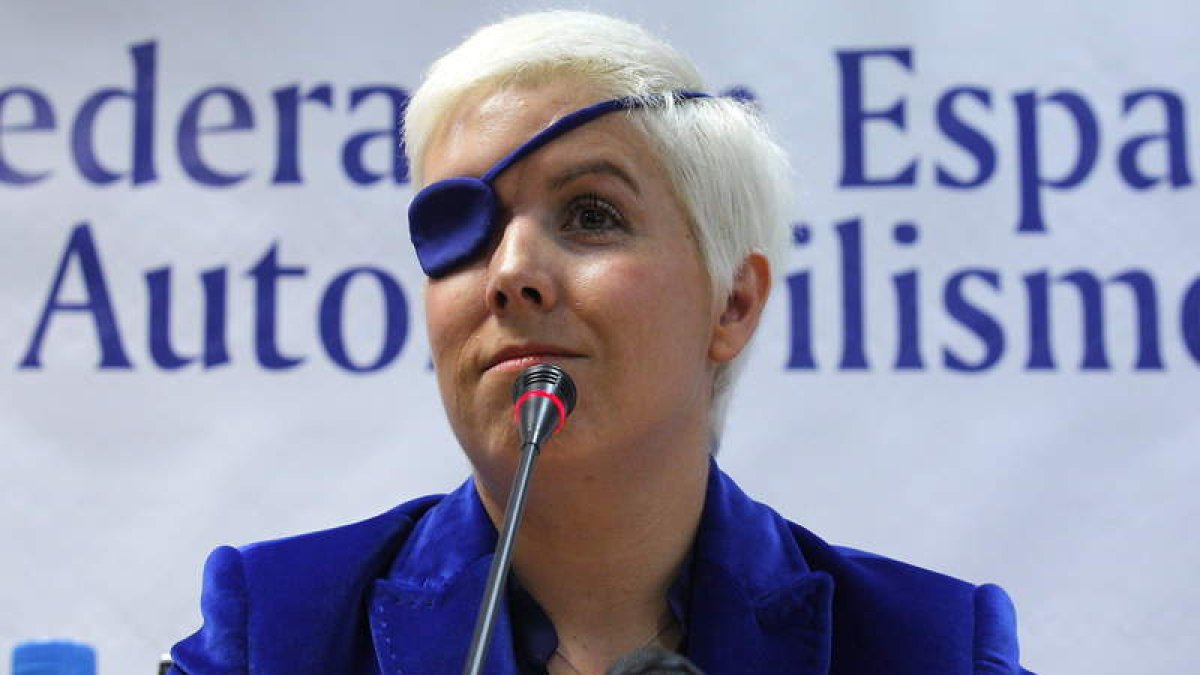 María de Villota, durante la rueda de prensa que ofreció en el Consejo Superior de Deportes.
