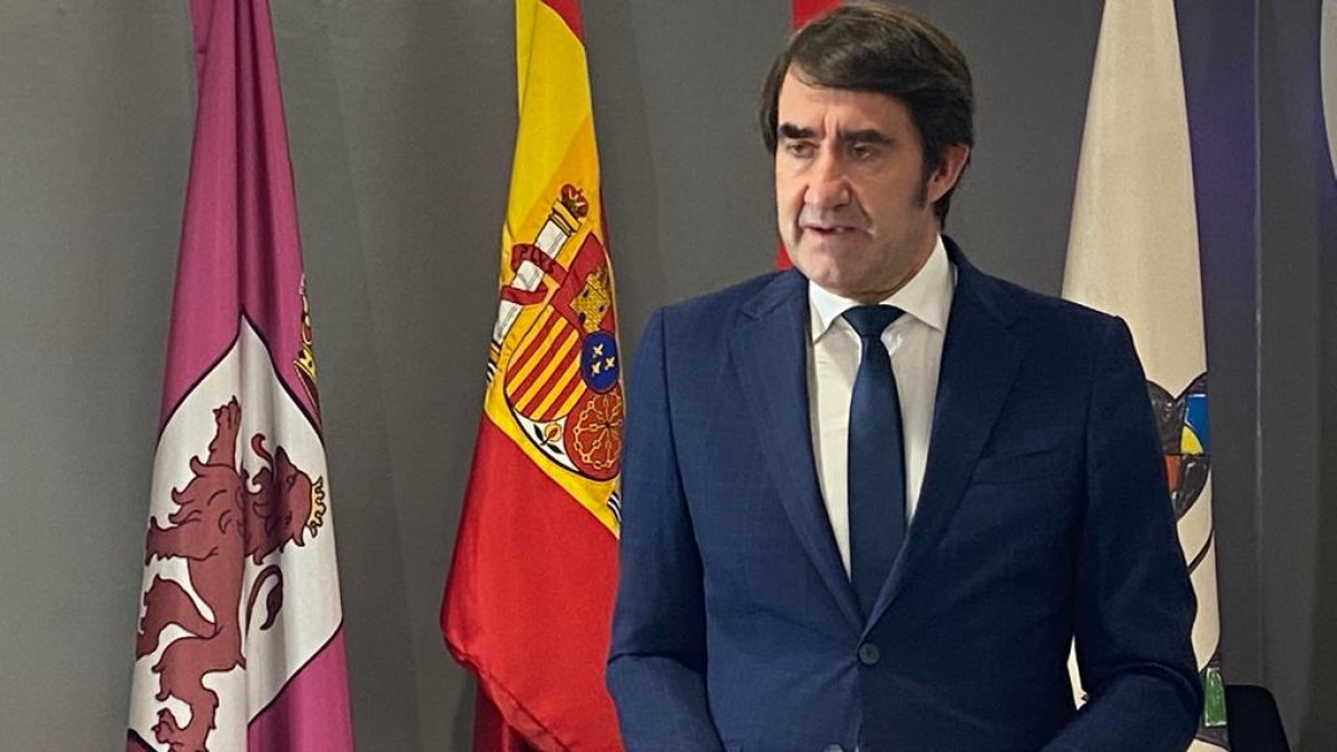 El consejero de Fomento y Medio Ambiente, Juan Carlos Suárez-Quiñones. RAMIRO