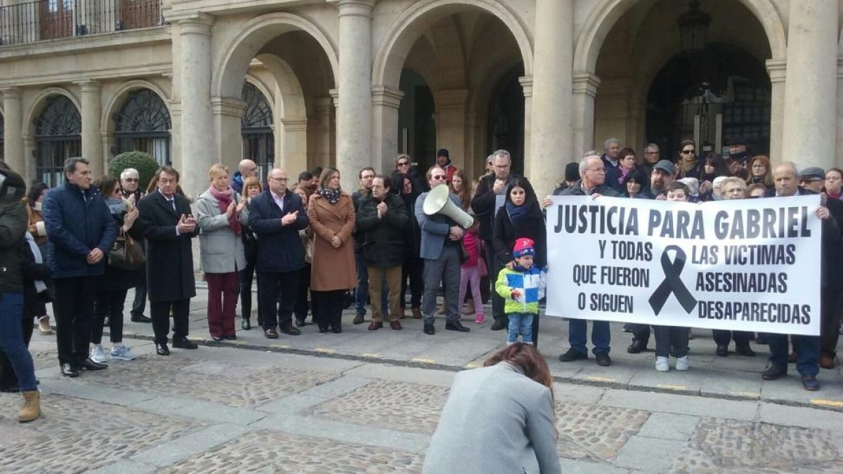 Un momento del acto celebrado esta mañana en la plaza de San Marcelo