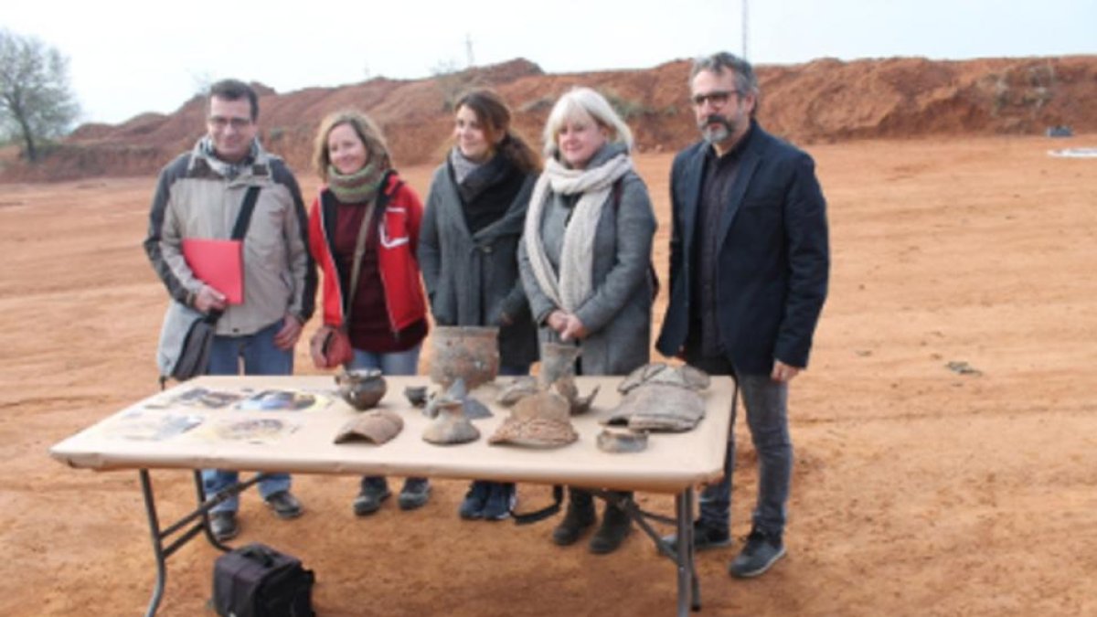 Algunos de los restos arqueológicos recuperados el en yacimiento de Can Roqueta de Sabadell.