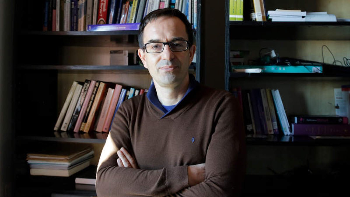El profesor Enrique Alegre dirige el programa. SECUNDINO PÉREZ