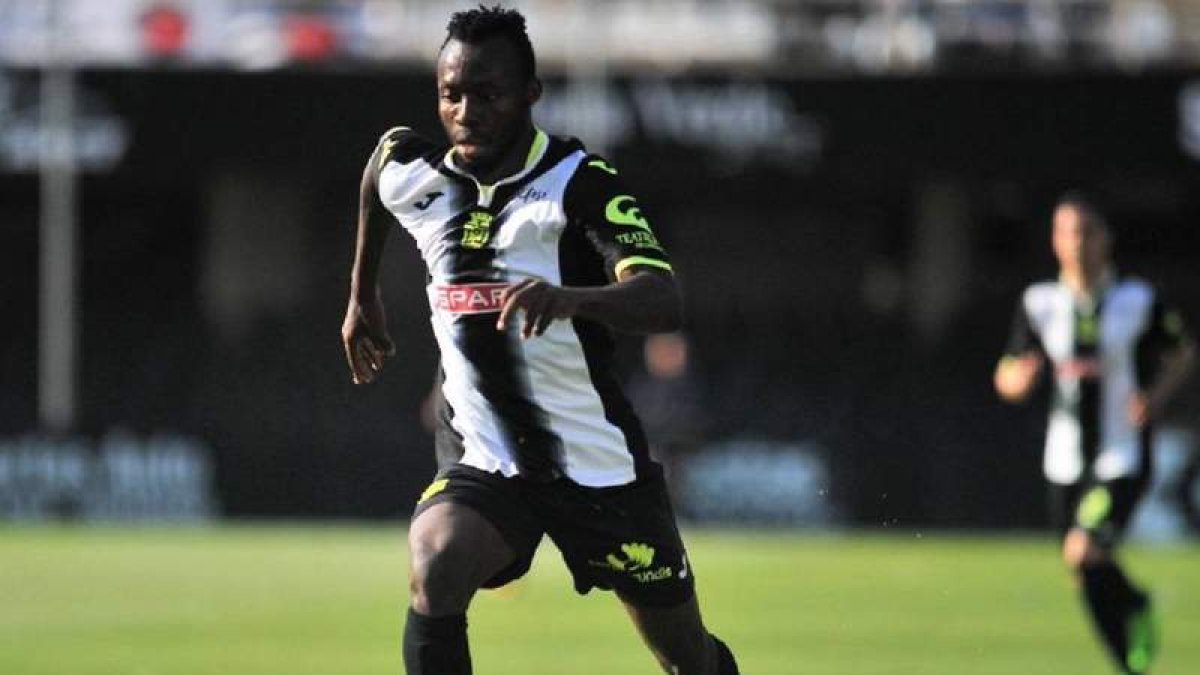 Kwabena Owusu pertenece al Leganés aunque el pasado año jugó cedido en el Cartagena. DL