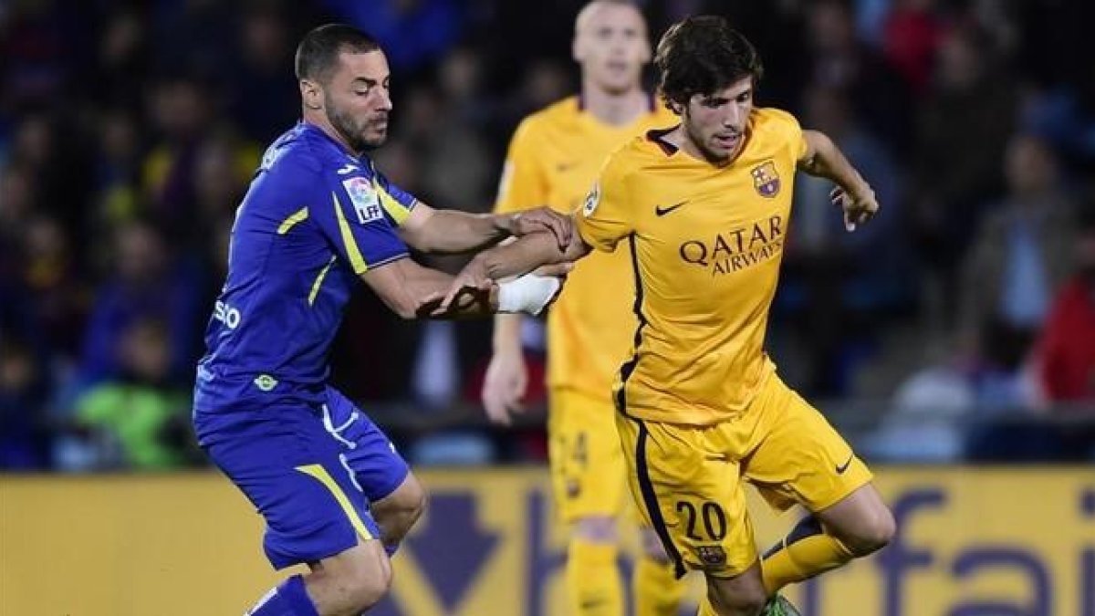 Medhi Lacen, durante un encuentro ante el Barça.