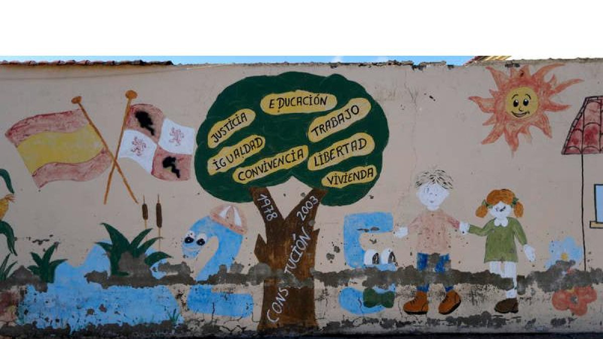 El paisaje angosto, pero con muchos matices que lo convierten en atractivo, es una de las señas de identidad del municipio de Bercianos del Páramo. En las imágenes, varios puntos de las tres localidades que conforman el Ayuntamiento: Bercianos, Villar del