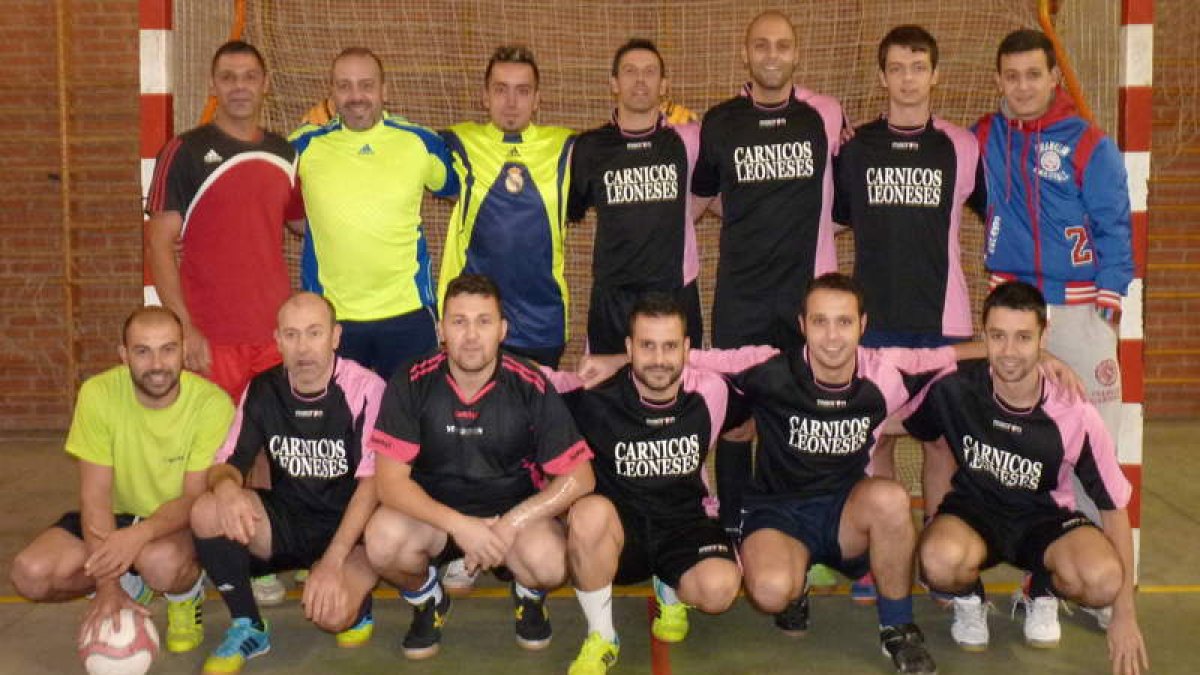 Formación del equipo del Cárnicos Leoneses que disputa la Liga de Afileón.