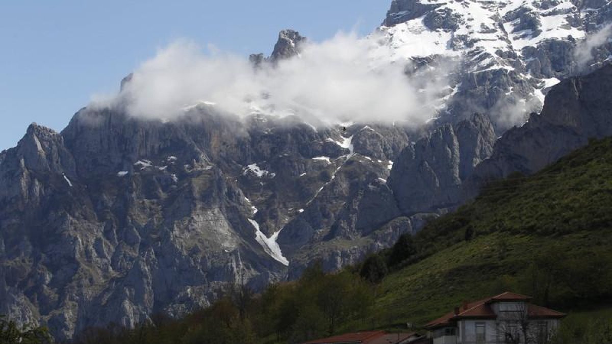 Paisaje de Picos de Europa. DL