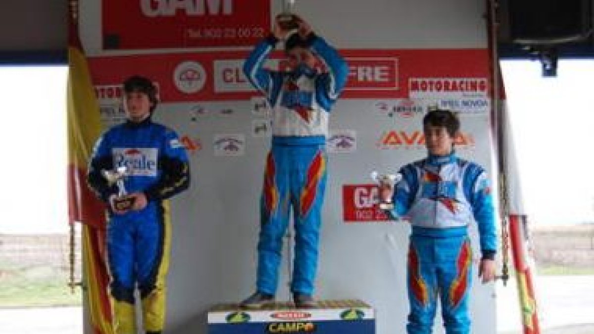 La prueba de cadetes deparó el triunfo de Brais Peixoto a pesar de su mal inicio de competición.
