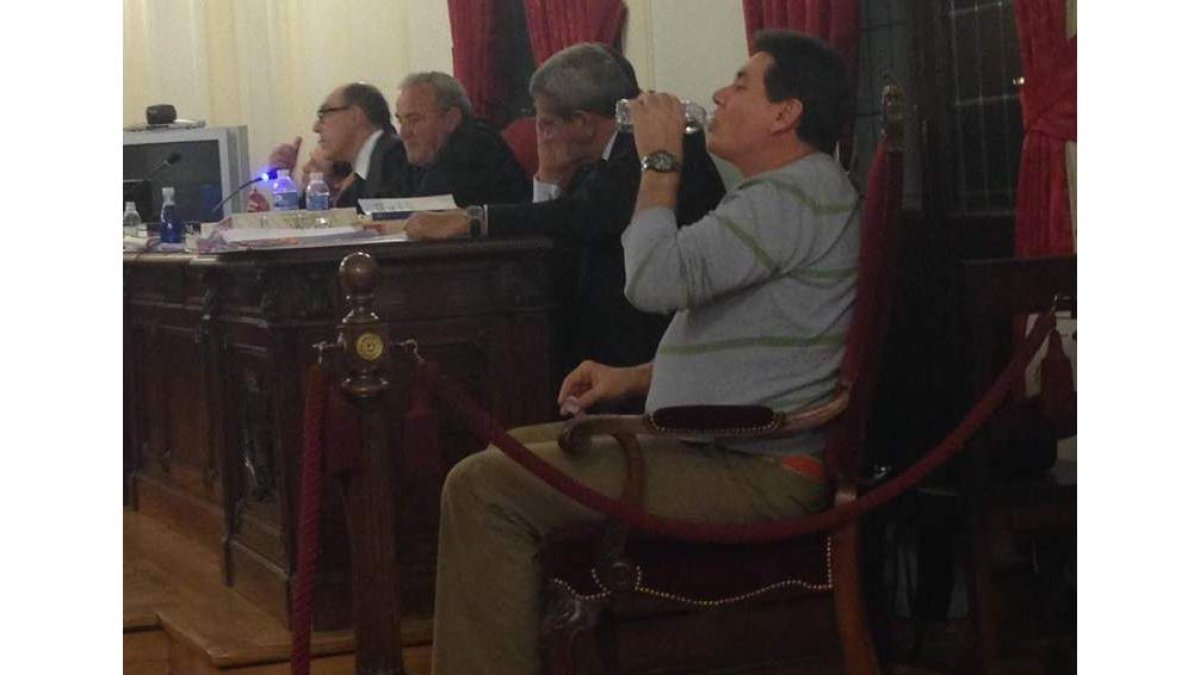 Alberto González García, el acusado, ayer durante la lectura de los informes.