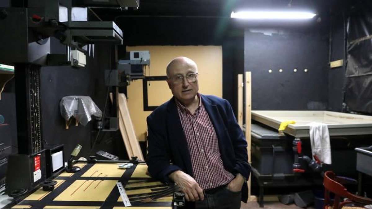 Castro Prieto en su laboratorio de Madrid.