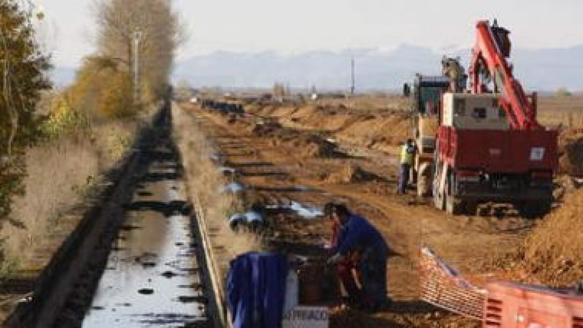 Las obras de modernización de regadíos se realizan en el Páramo