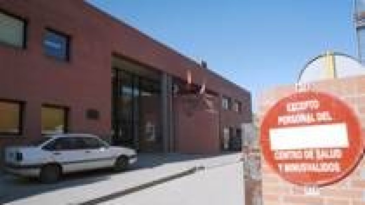 El pleno de Bembibre aprobó ayer obligar al Sacyl el centro de salud para presionar a la Junta