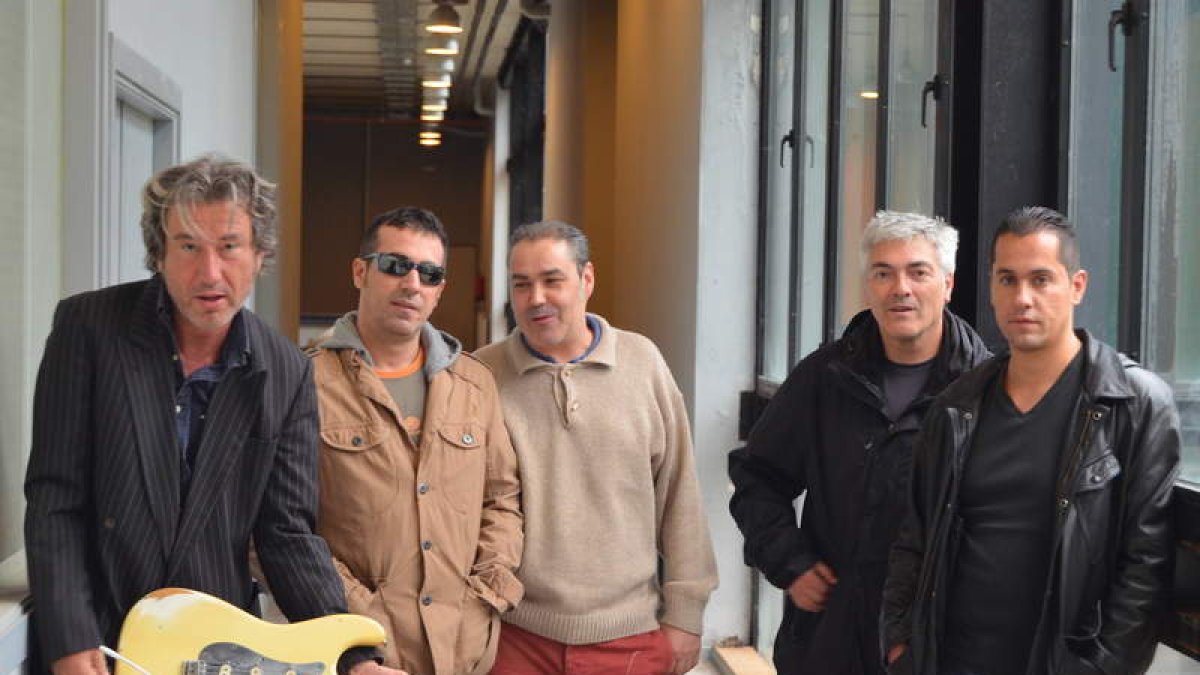 Los miembros del grupo, varios procedentes de Ruby’s Gang. DL