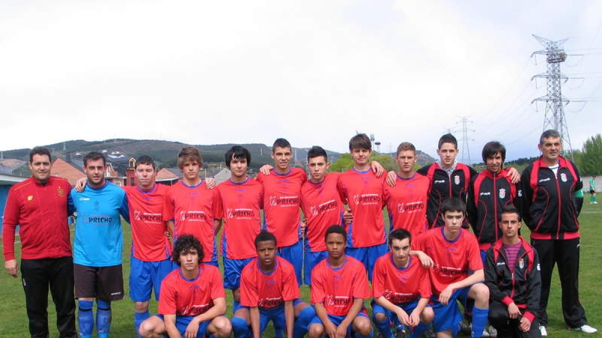 Formación del equipo del Cubillos de categoría juvenil.