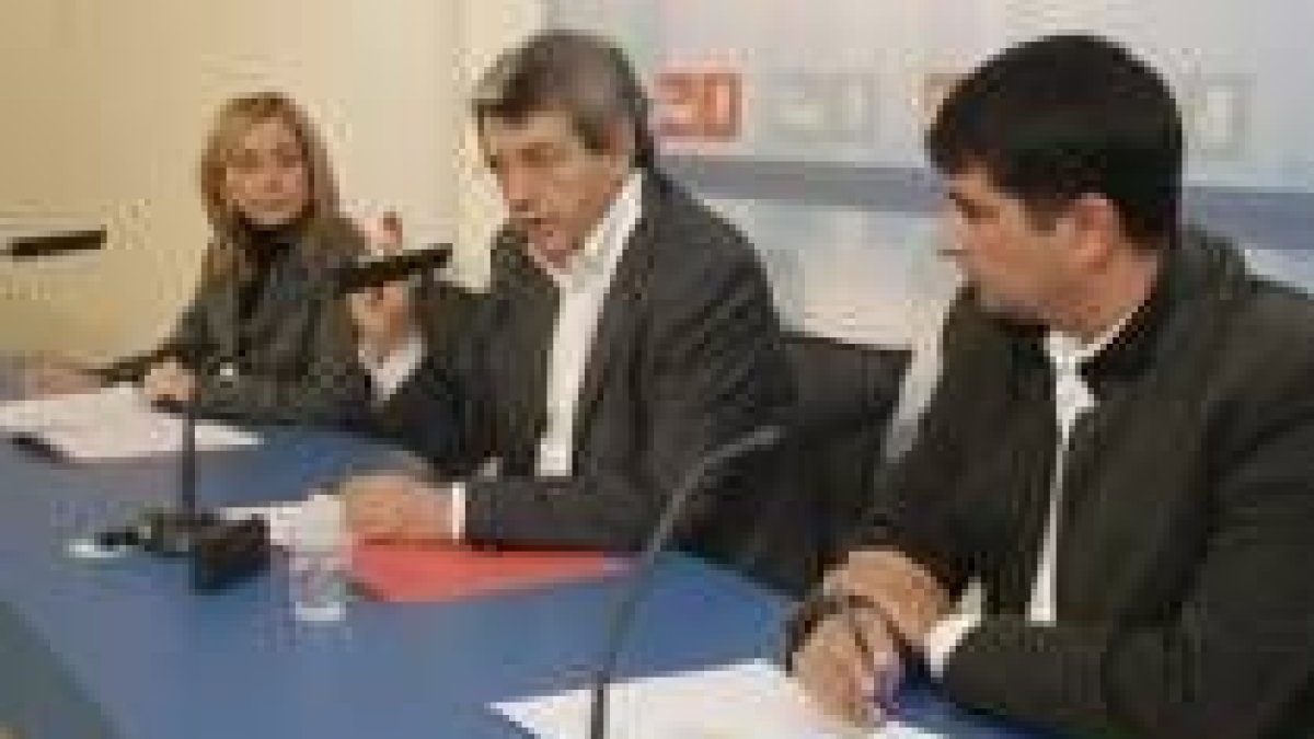 María Eugenia Gancedo, Miguel Martínez y David Álvarez
