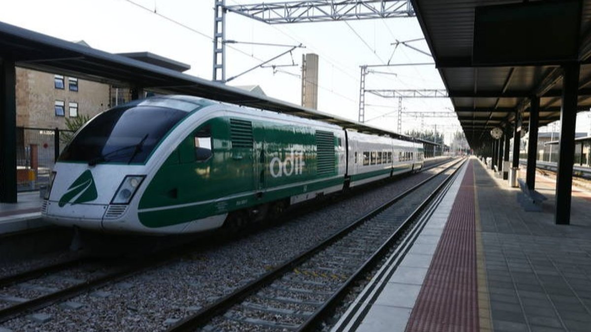 Tren laboratorio de Adif. RAMIRO