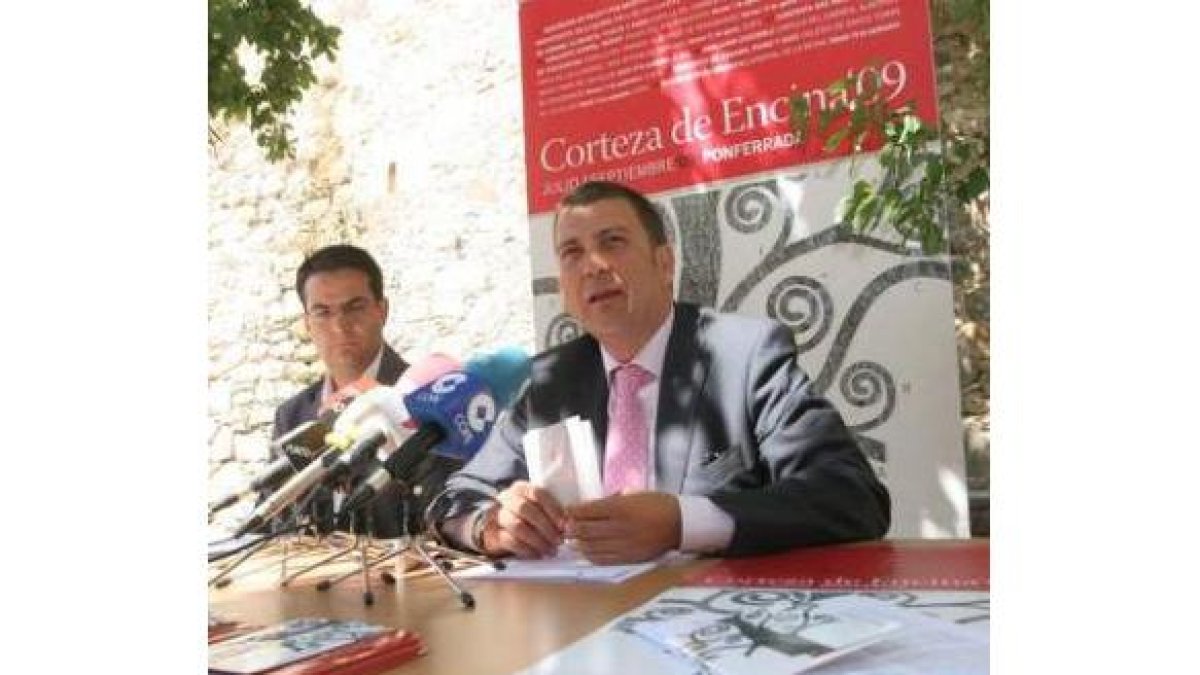 Javier García Bueso y Carlos López Riesco.