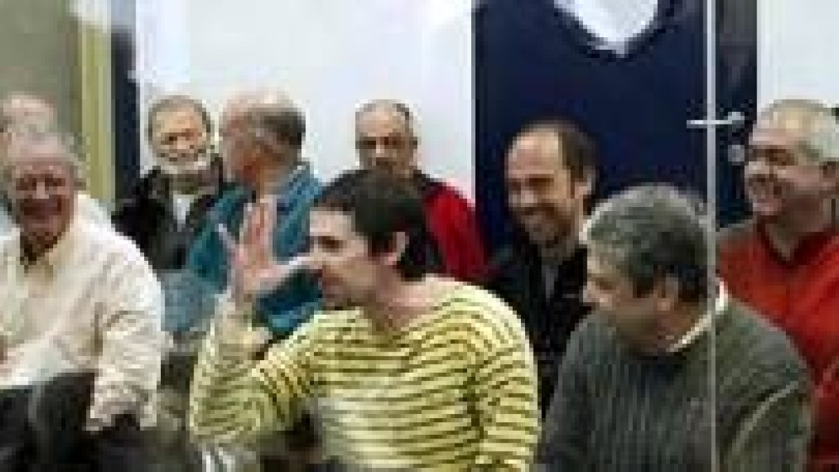 Los condenados de Ekin se mofan al inicio de la lectura de la sentencia en la Audiencia Nacional
