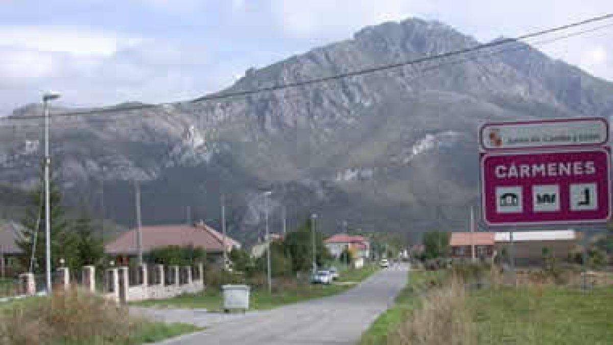 Cármenes tenía la cabecera del Concejo de La Mediana.