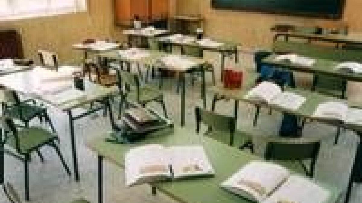 Más del 30% de los estudiantes españoles de 15 años faltan a clase con asiduidad o llegan tarde