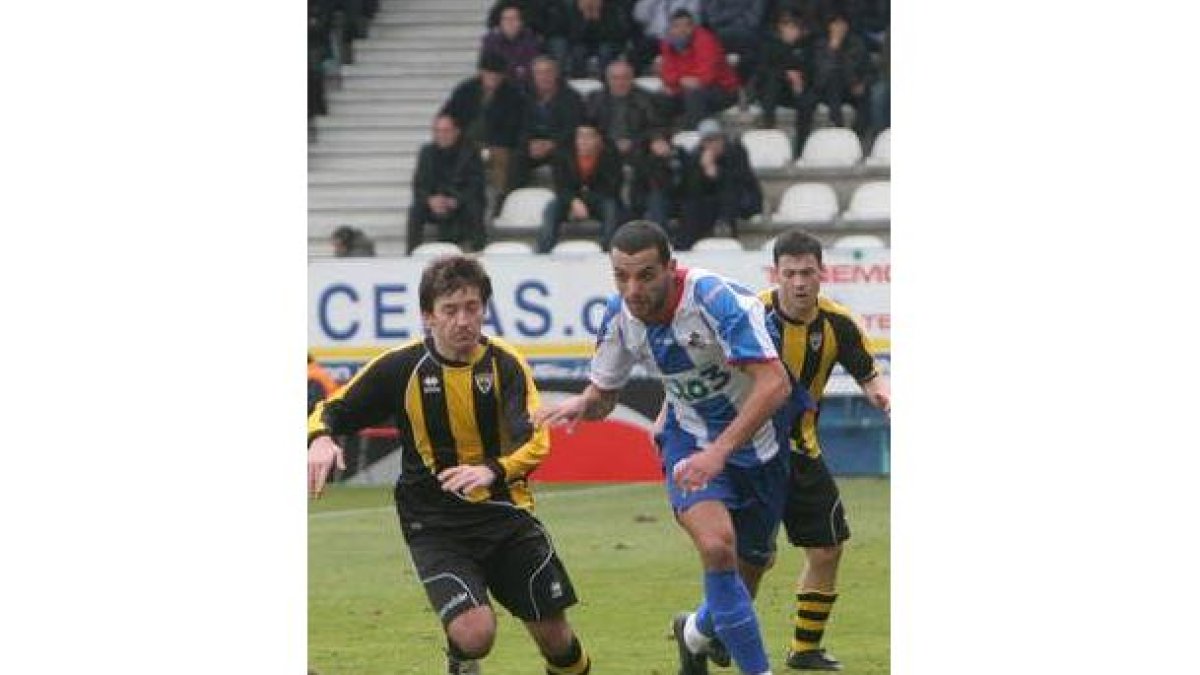Yuri fue expulsado en el partido de la primera vuelta.