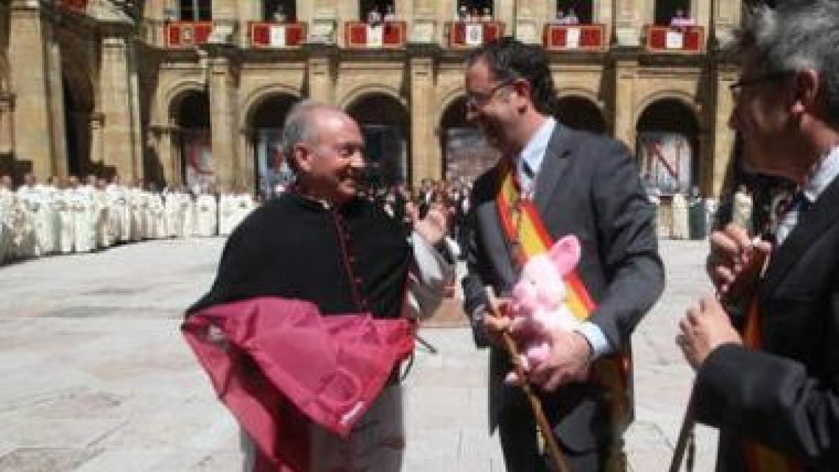 El canónigo, Chamorro y el alcalde, en Las Cabezadas.