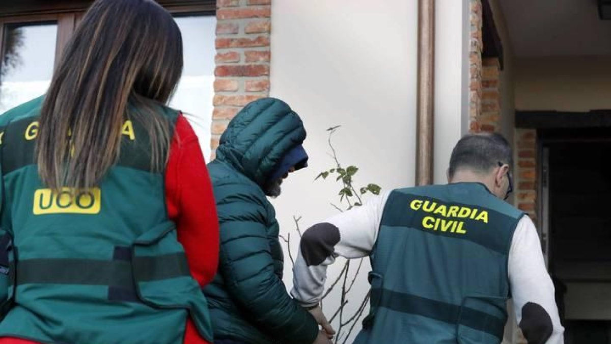La banda de atracadores fue desarticulada por la Guardia Civil