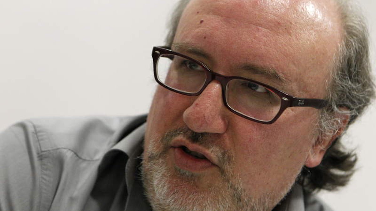El escritor y crítico literario Andrés Ibáñez. MONDELO