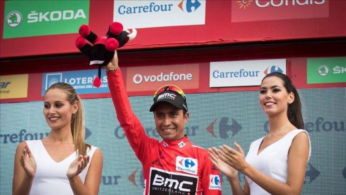 Darwin Atapuma, en el podio de la Vuelta.