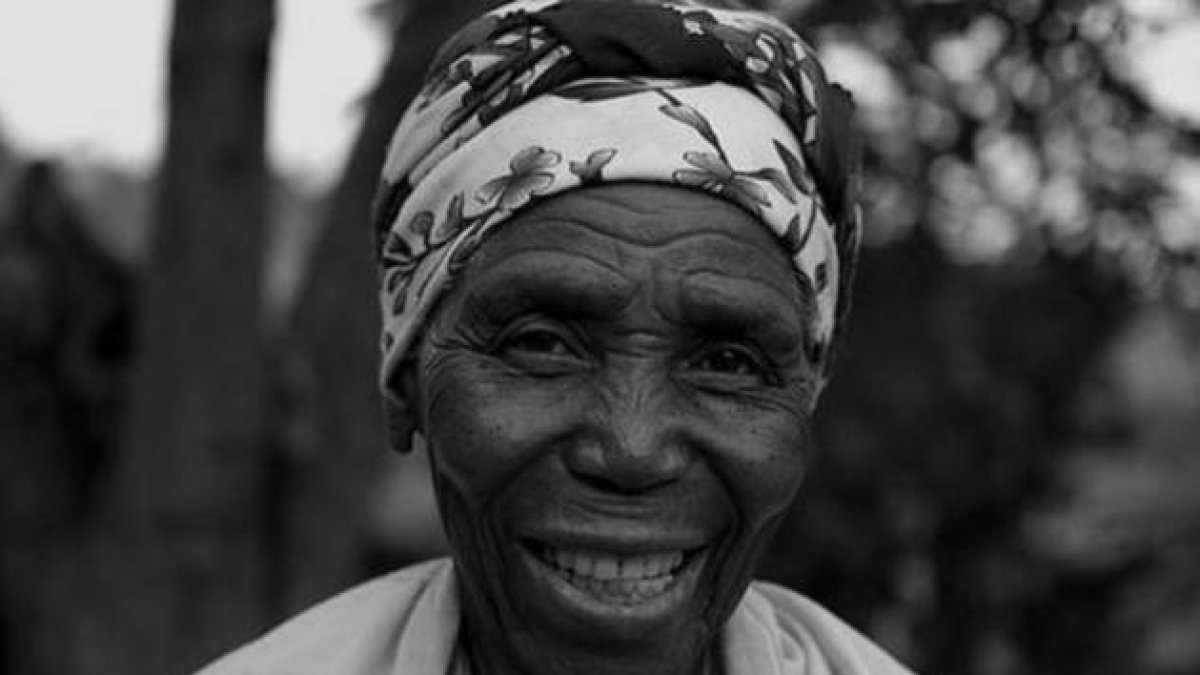 Ngima Gakoromo Margaret Ngina, la anciana de 100 años liberada.