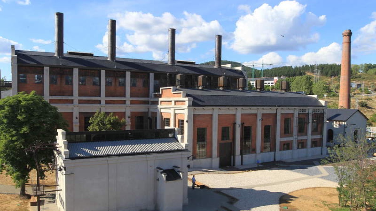 l. d. m.