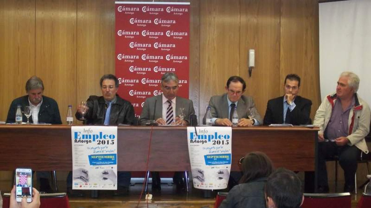 Organizadores y colaboradores de la feria.