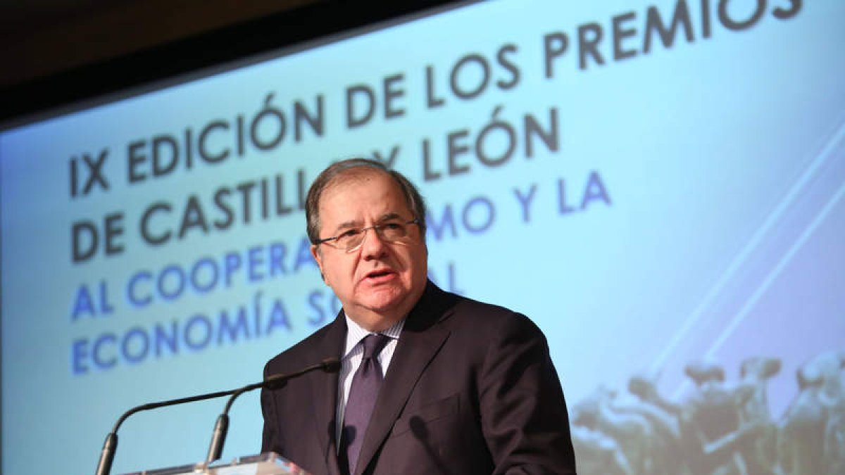 Juan Vicente Herrera entregó los IX Premios al Cooperativismo y a la Economía Social. diego de miguel
