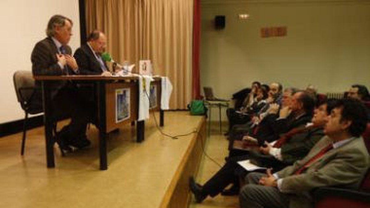 Francisco Álvarez y Eduardo Fernández, en la presentación.