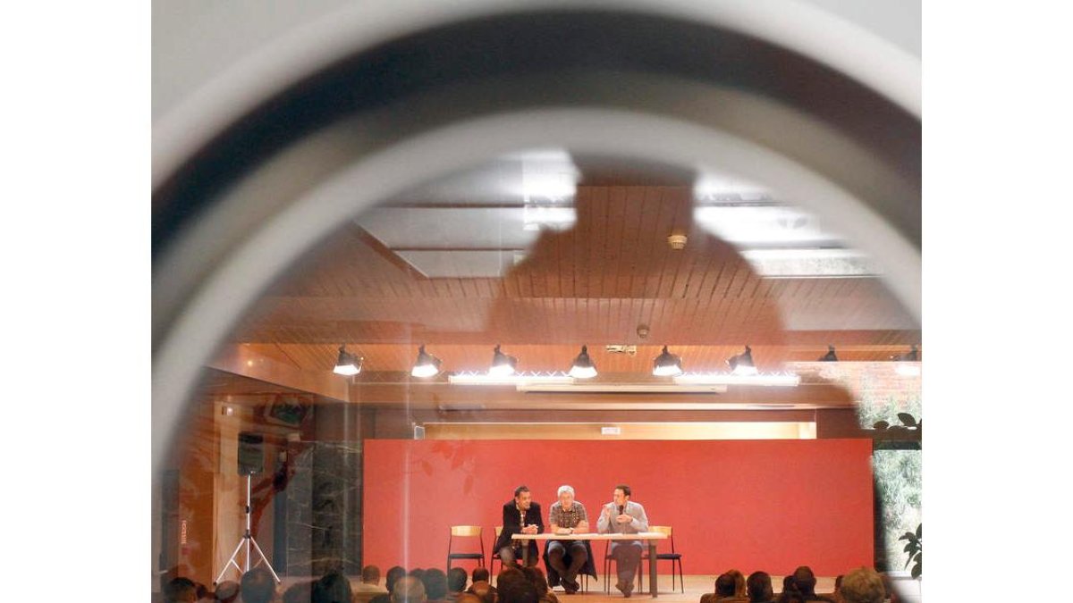 Un momento de la asamblea celebrada ayer.