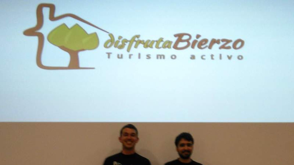 Daniel Madrid y Miguel Molinero presentaron ayer la web.