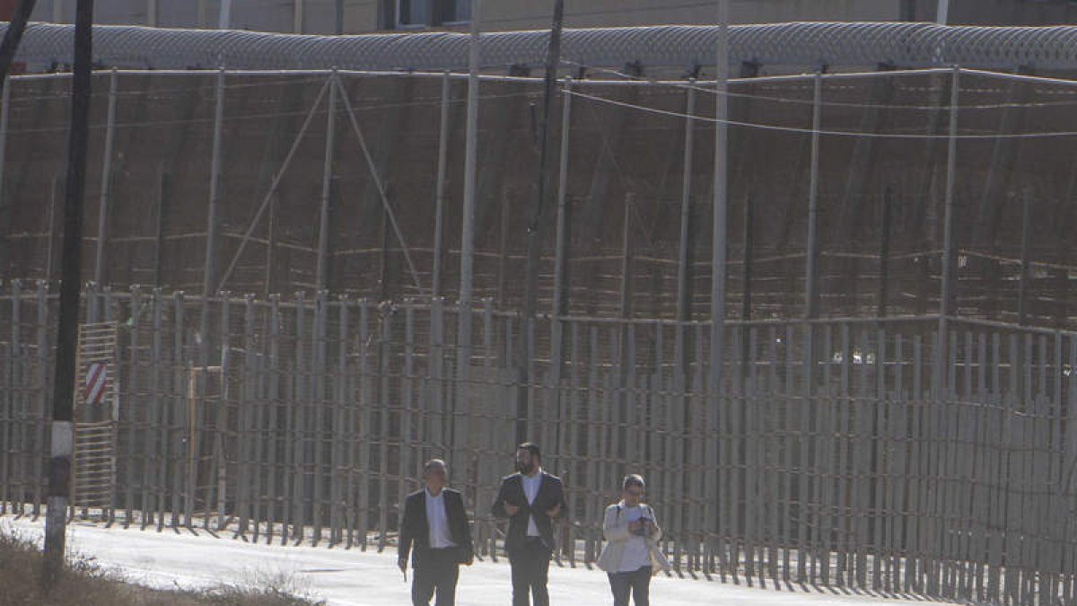 La valla de Melilla donde se produjo la tragedia de la muerte de los migrantes. SALVADOR A. G. GUERRERO