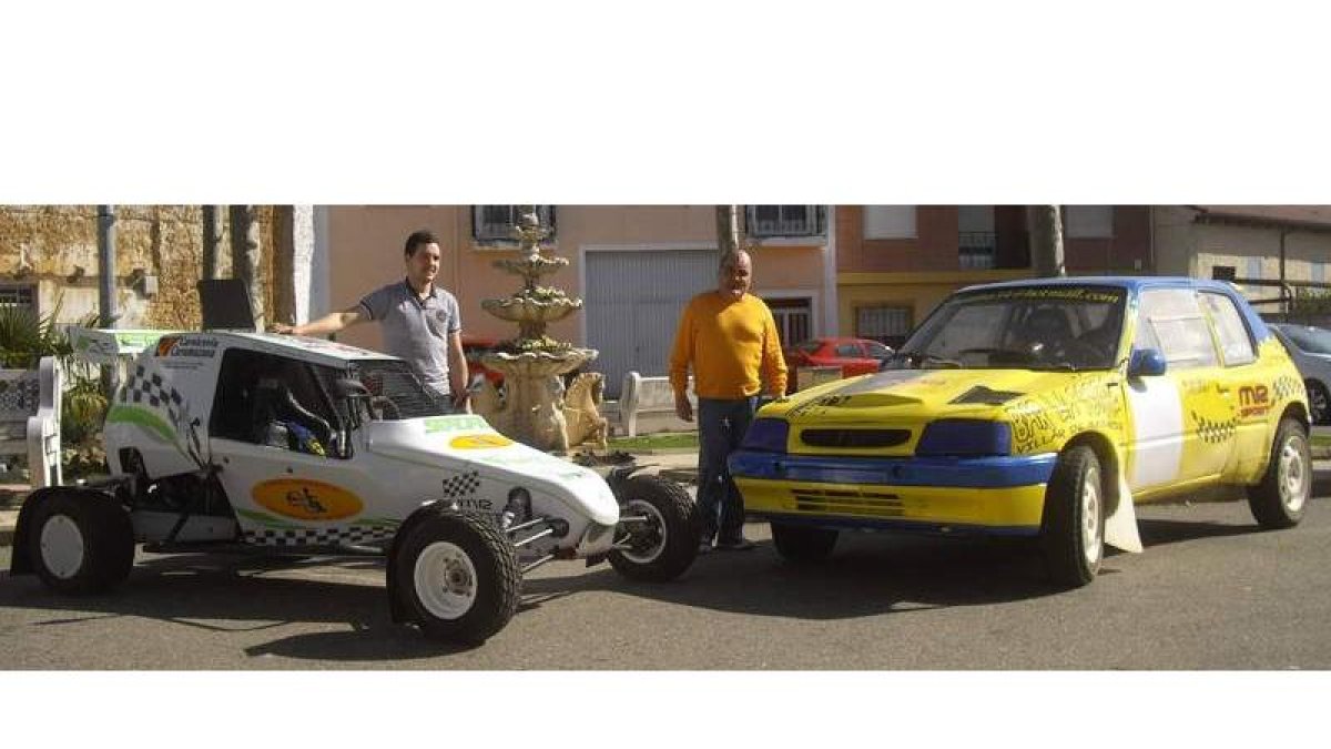 Diego González y Chema Álvarez presentaron los vehículos con los que compiten en el autonómico.