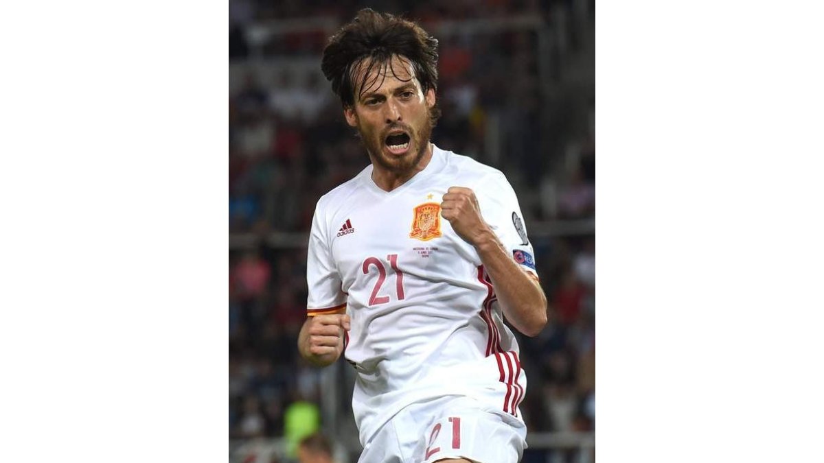 David Silva abrió el marcador para España frente a Macedonia a los 15 minutos de juego. LIKOVSKI