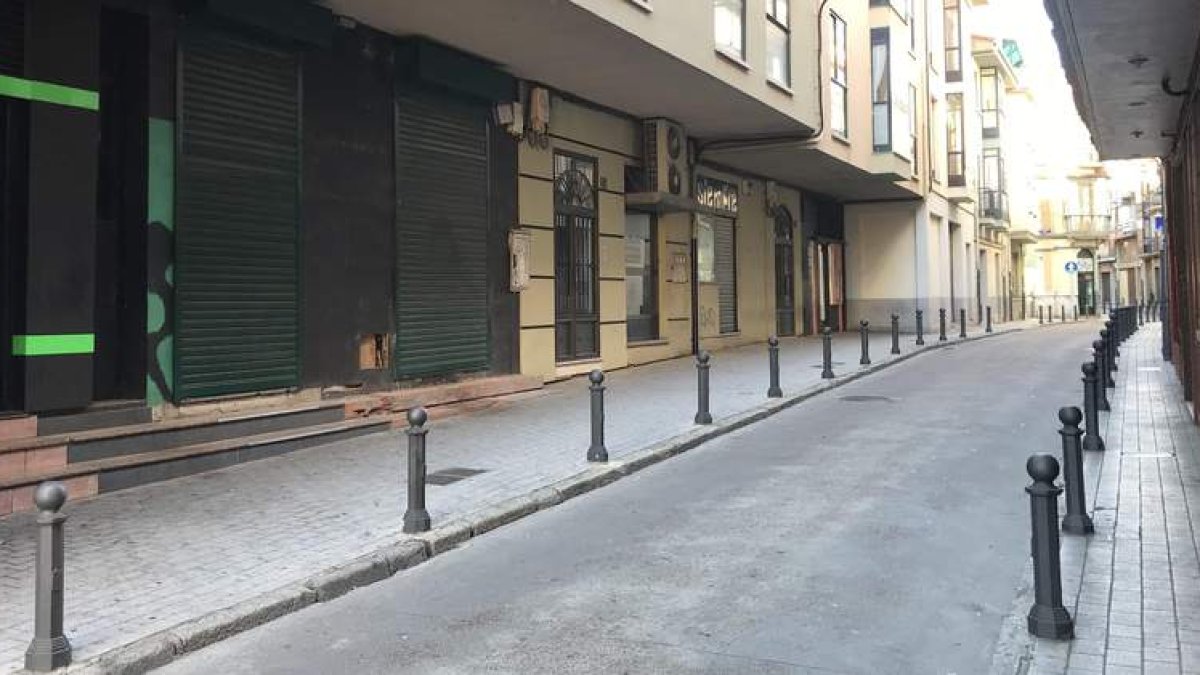 La calle Gabriel Franco, donde tuvo lugar la pelea que se saldó con dos heridos. A.V.