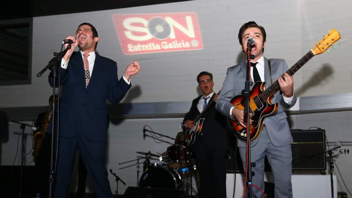 Los portugueses TT Syndicate actuarán esta noche en la plaza del Negrillón de Boñar. RAMIRO