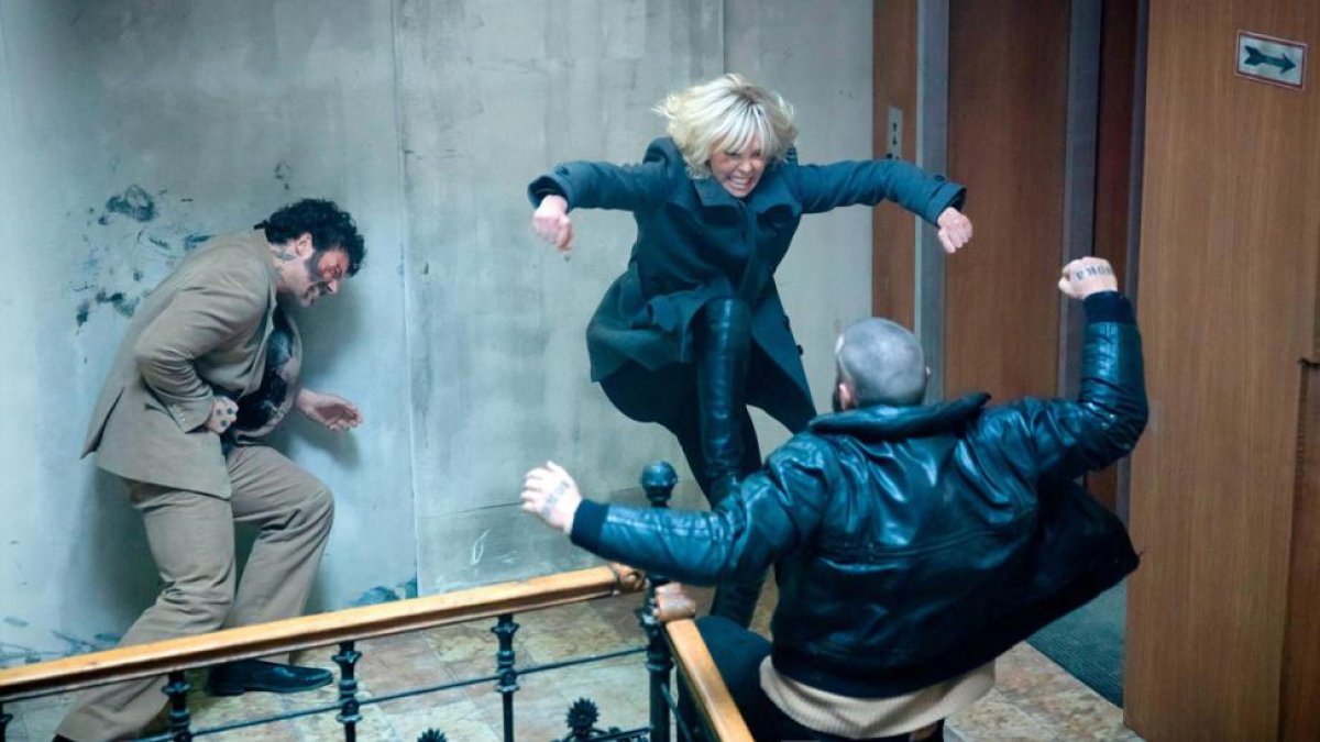 Tráiler de Atómica (Atomic Blonde) (2017).