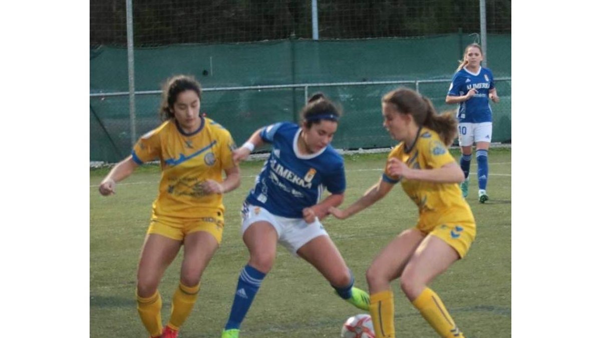 Las jugadoras leonesas regresaron de vacío de Oviedo. DL
