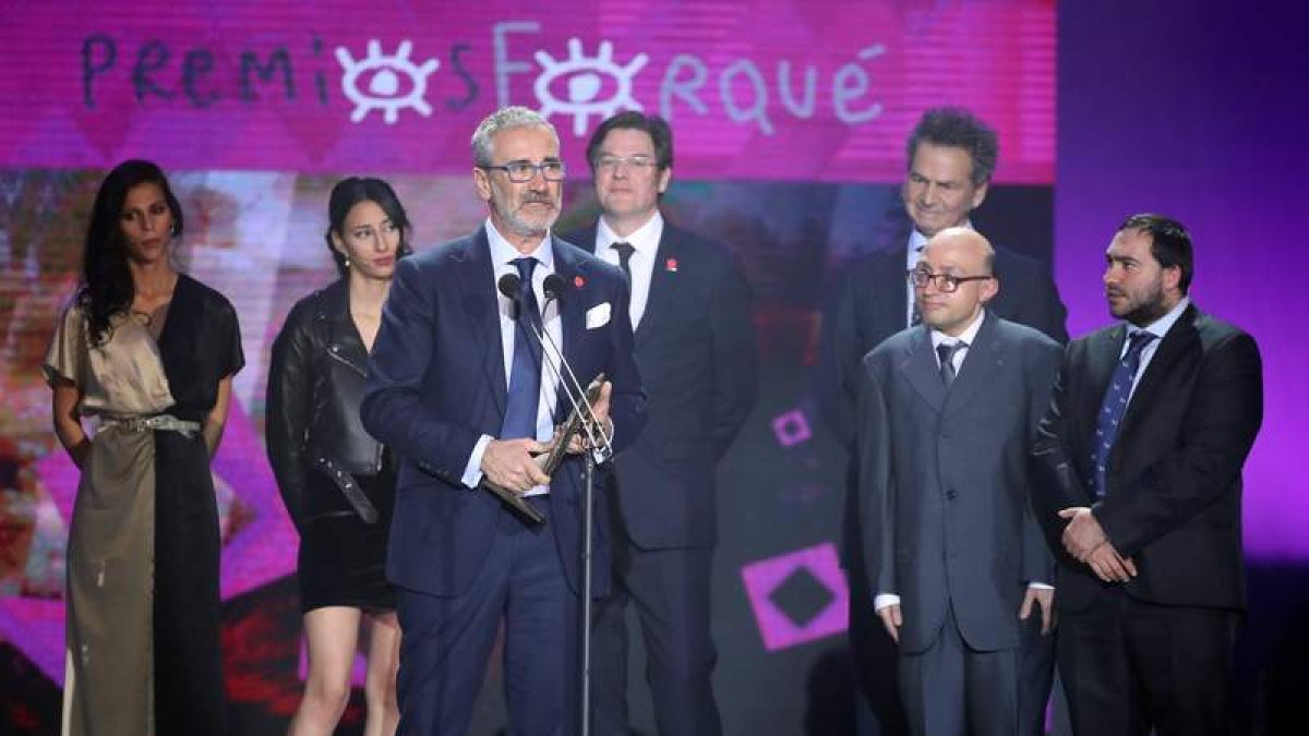 Parte del equipo de ‘Campeones’, en la gala de los Forqué. J. C.